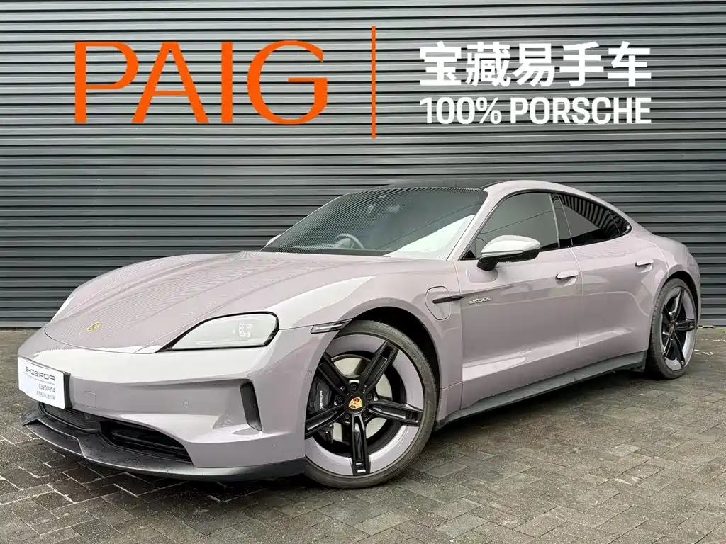 PORSCHE TAYCAN
