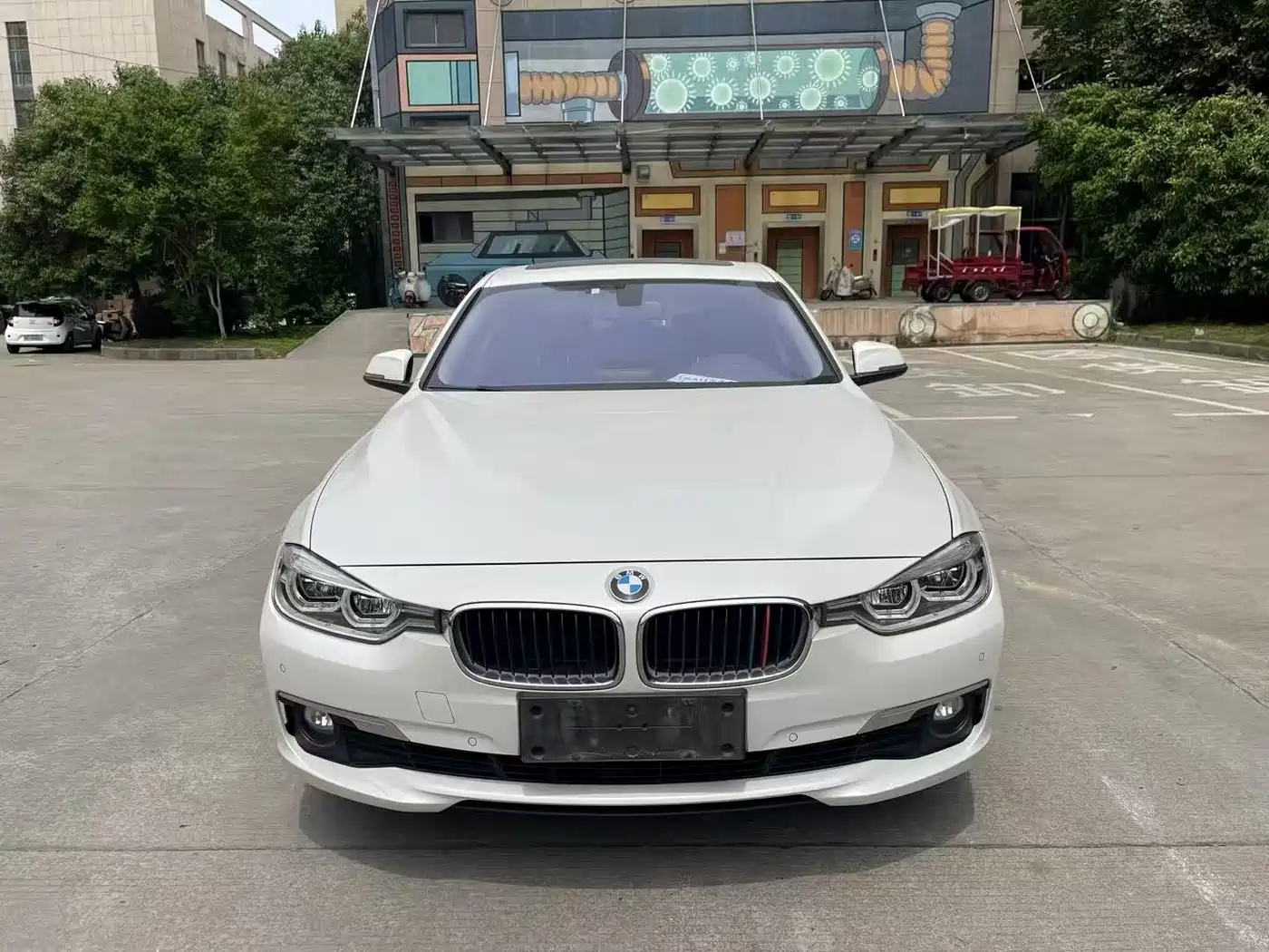BMW 3 Series 2017 320Li Fashion фото 2