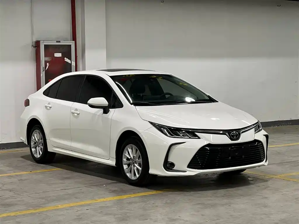 Toyota Corolla 2021 1.2T S-CVT Elite PLUS Edition фото 3