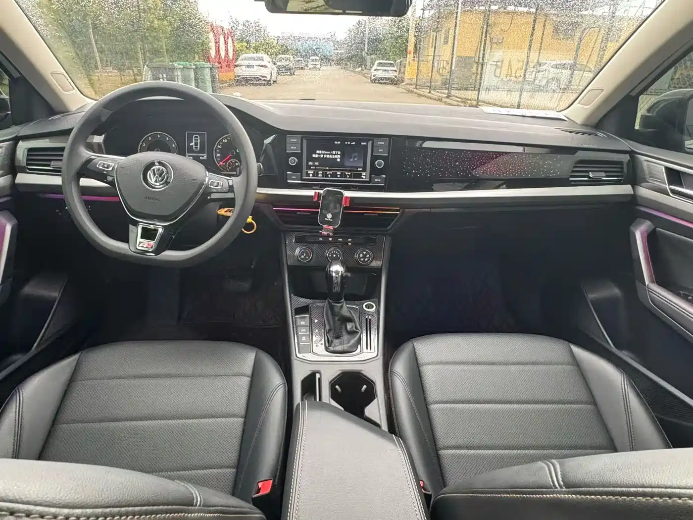Volkswagen Lavida 2019 1.5L Automatic Comfort Edition China VI фото 8