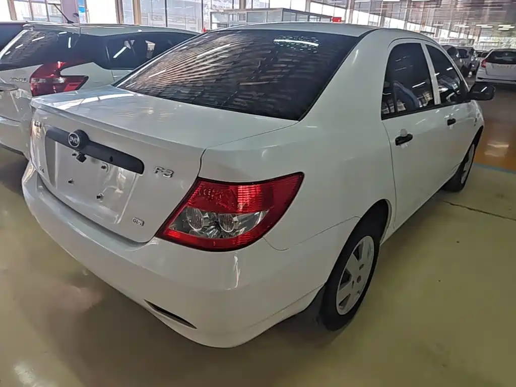 Photo 7 - BYD F3