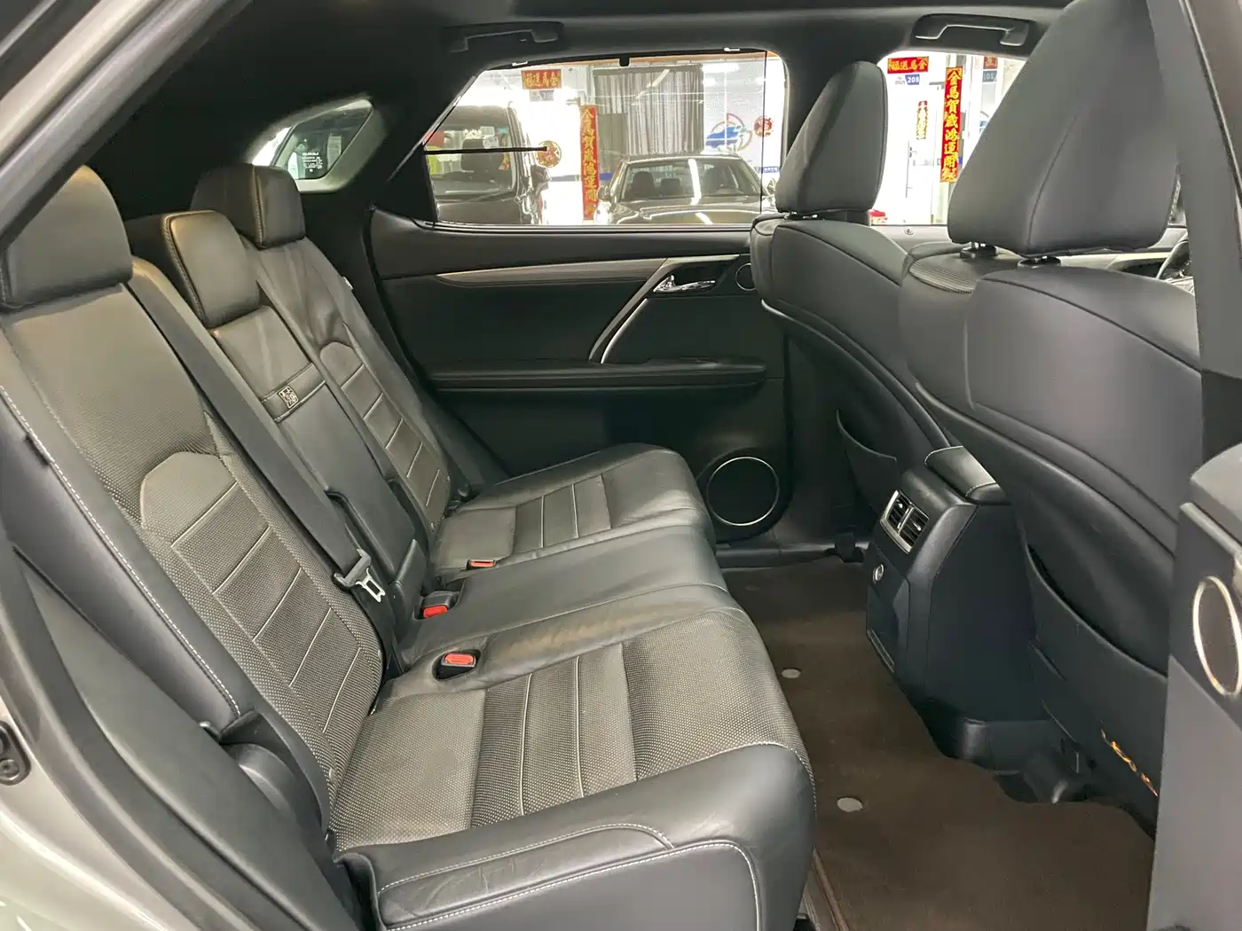 Lexus RX 2016 300 4WD F SPORT Edition China VI фото 29