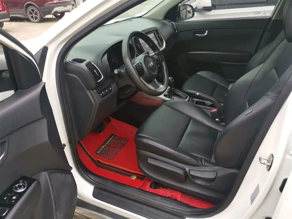 Kia KX3 Smart Run 2015 1.6L Automatic 2WD DLX фото 16