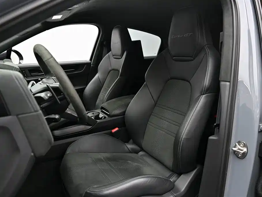 Porsche Cayenne 2025 2023 Cayenne Turbo GT 4.0T