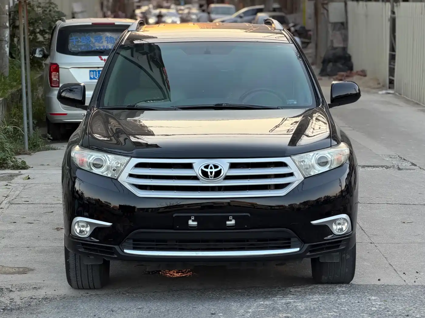 Toyota Highlander 2012 2.7L 2WD 5-seater Elite Edition фото 2
