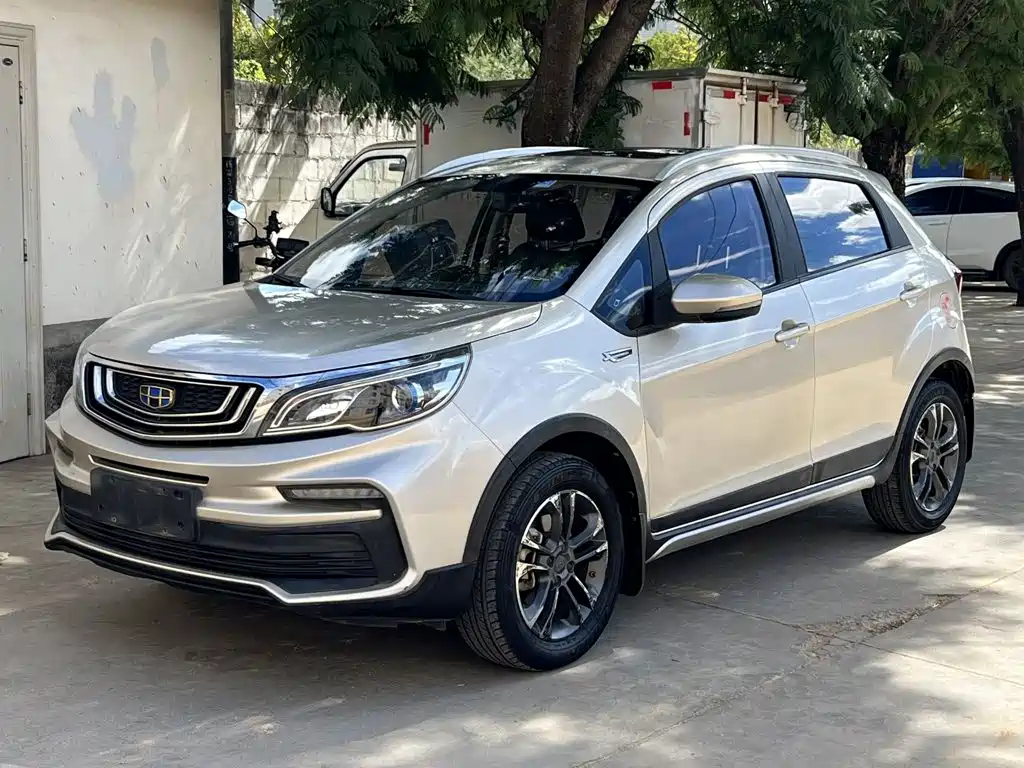 Фото 1 - Geely Vision X3