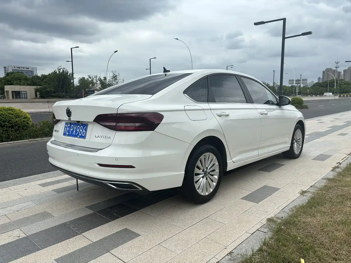 Фото 5 - Volkswagen Lavida