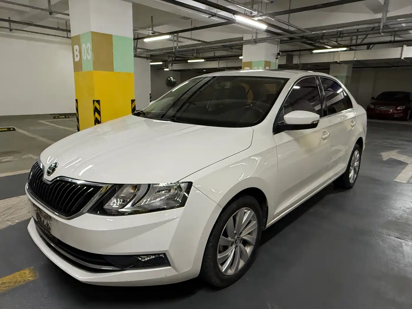 Škoda Rapid 2019 1.5L Manual Comfort China V фото 2
