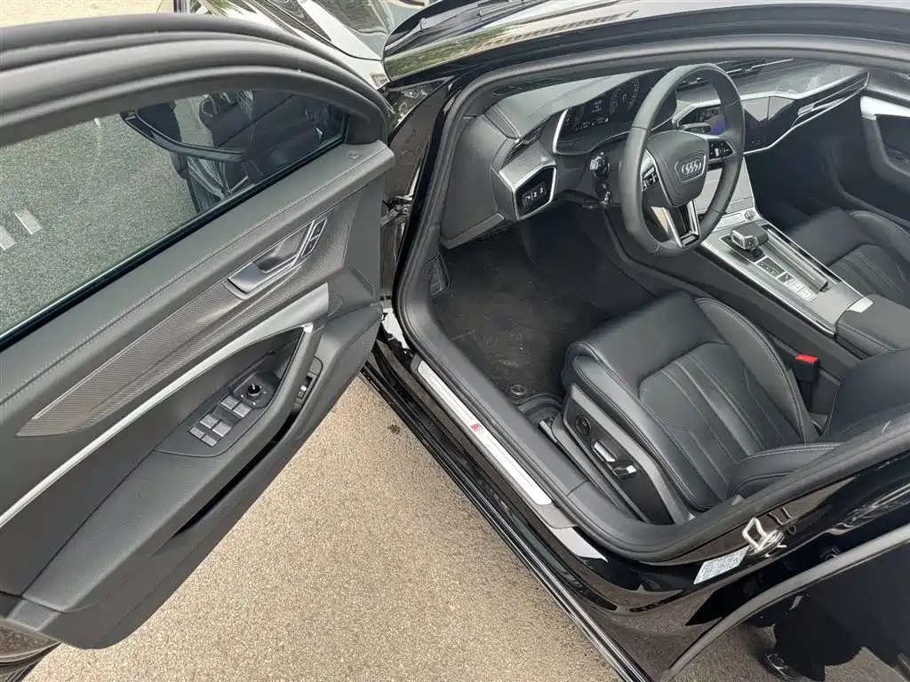 Audi A6L 2025 Model Year Facelift 40 TFSI Luxury Sport фото 19