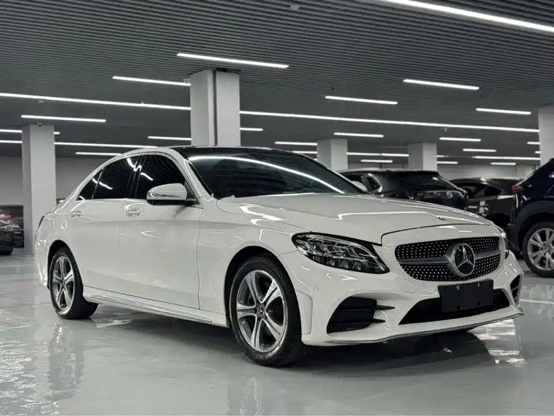 Mercedes-Benz C-Class 2019 Facelift C 260 L Sport фото 3