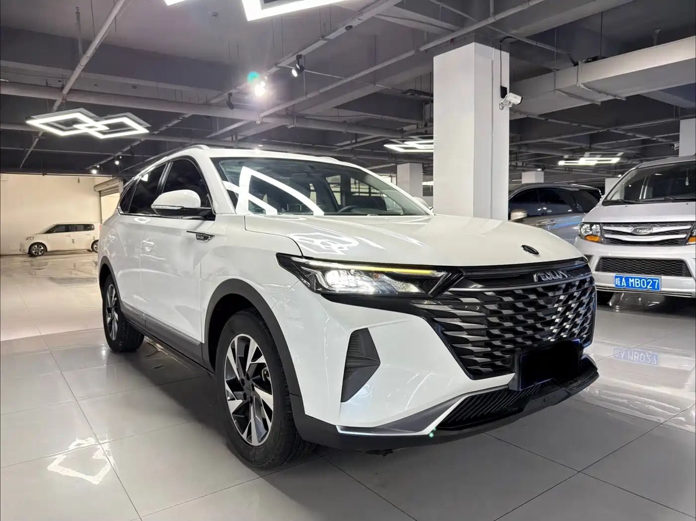 DONGFENG AX7