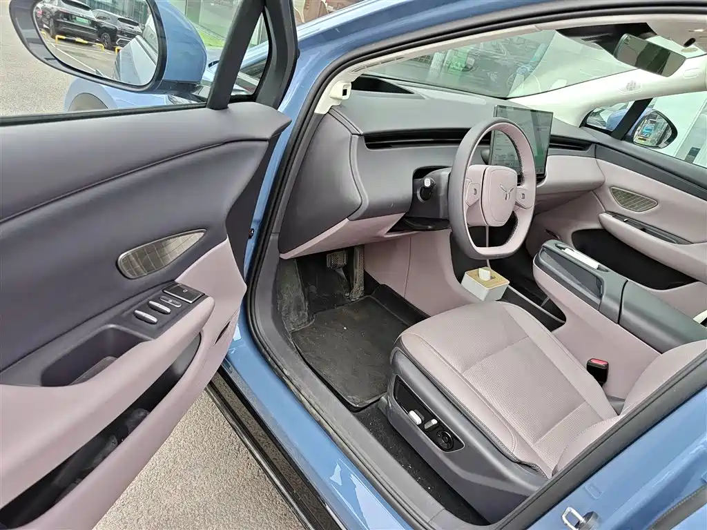 Hongqi Tiangong 06 2025 660 AWD Smart Selection фото 16