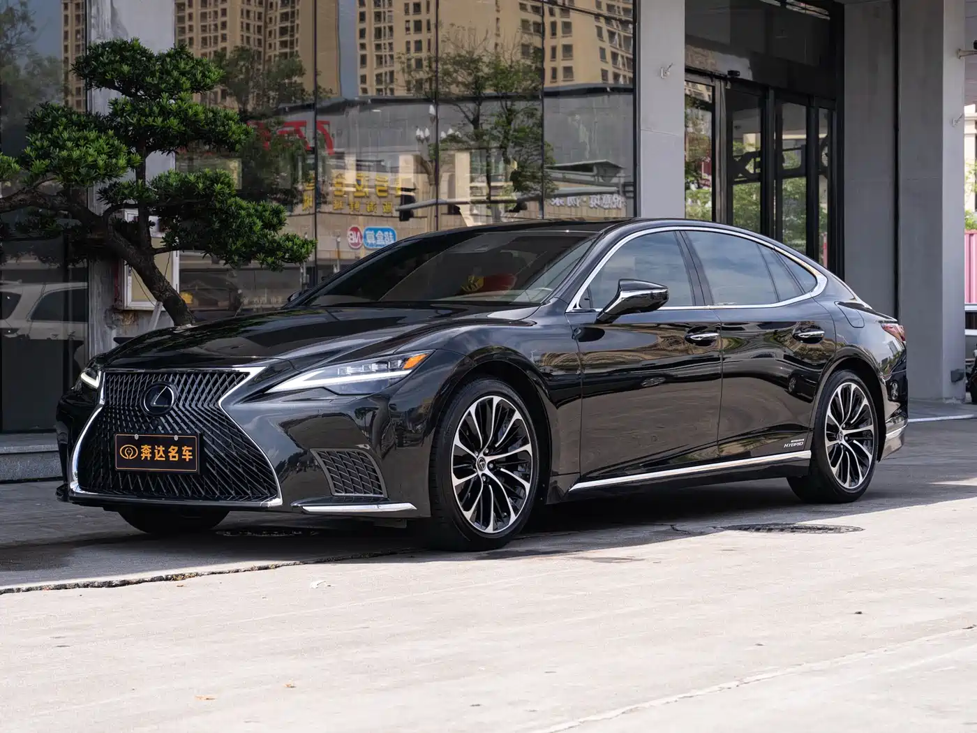  Lexus Lexus LS 2021 500h Executive Edition
