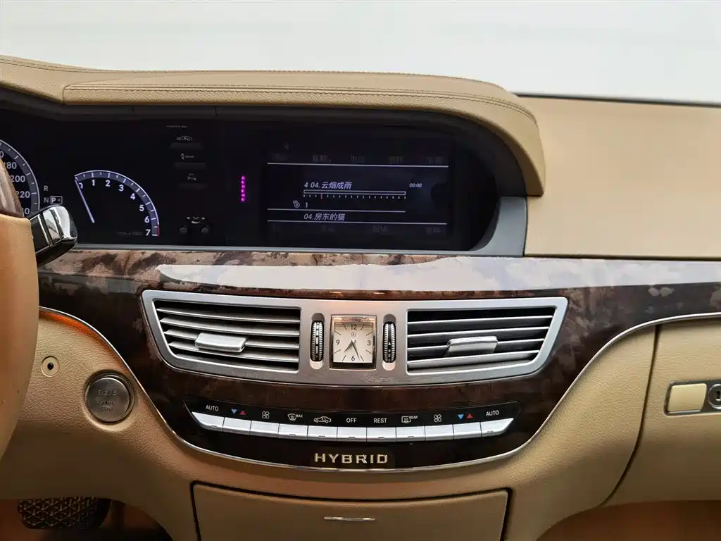 Mercedes-Benz S-Class 2010 Model S 400 L HYBRID фото 12