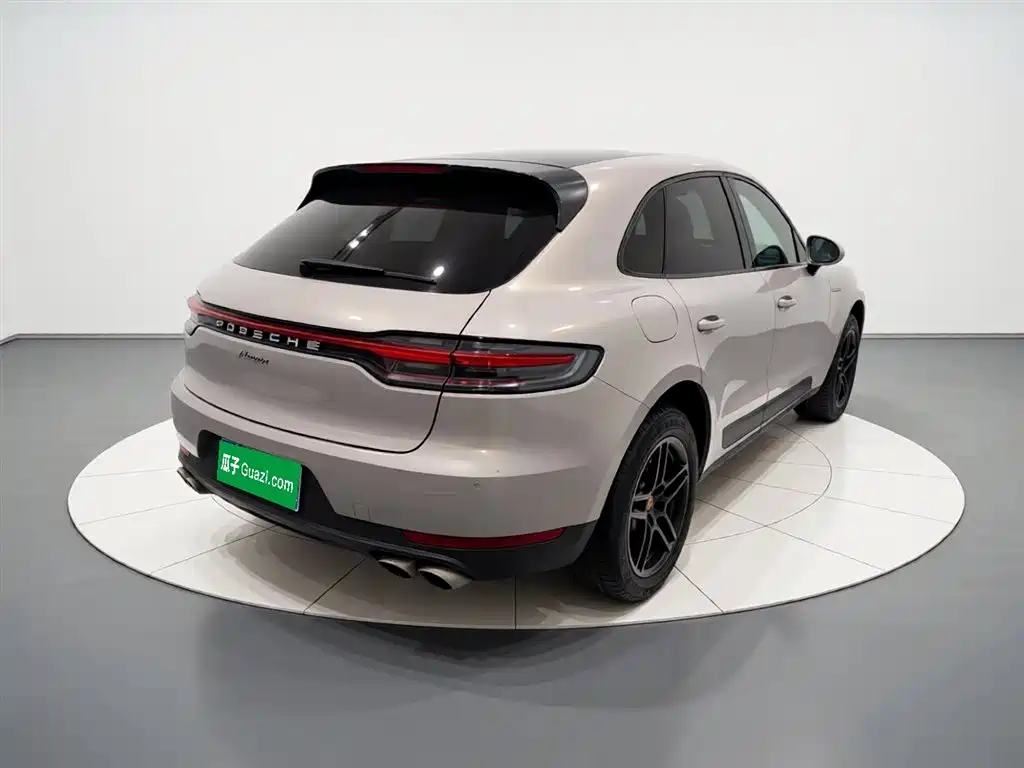Porsche Macan 2018 Macan 2.0T фото 5