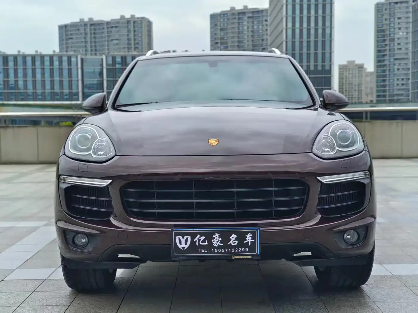 PORSCHE CAYENNE