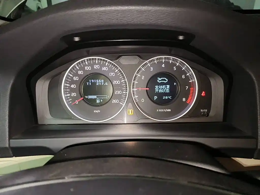 Volvo S60 (Import) 2011 2012 T5 Elegance Edition