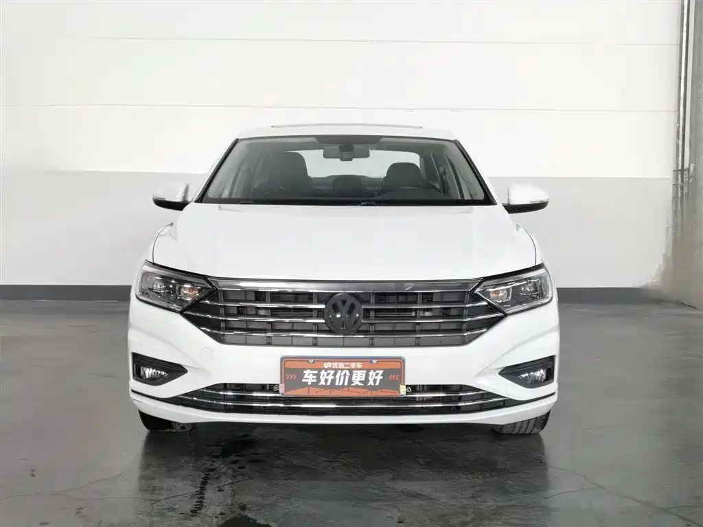 Volkswagen Sagitar 2021 200TSI DSG Surpassing Edition фото 3