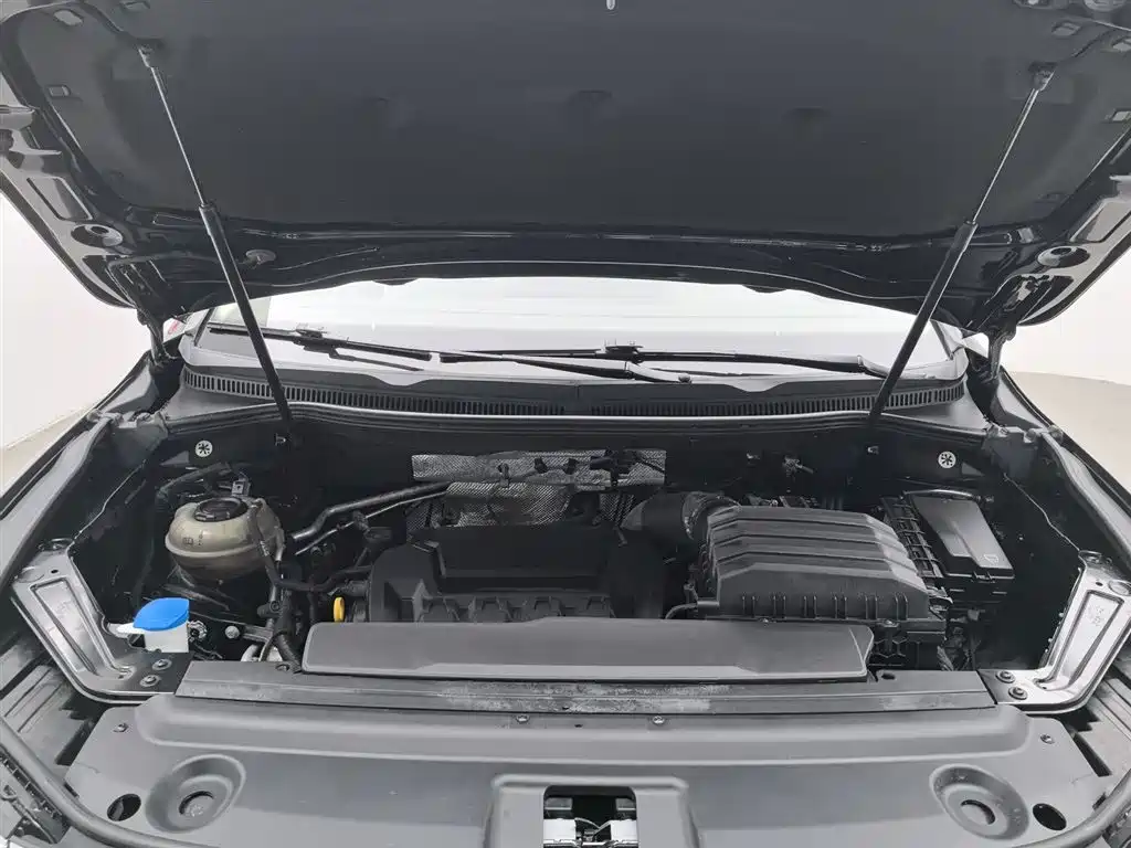 Volkswagen Viloran 2023 380TSI Prestige Edition фото 6