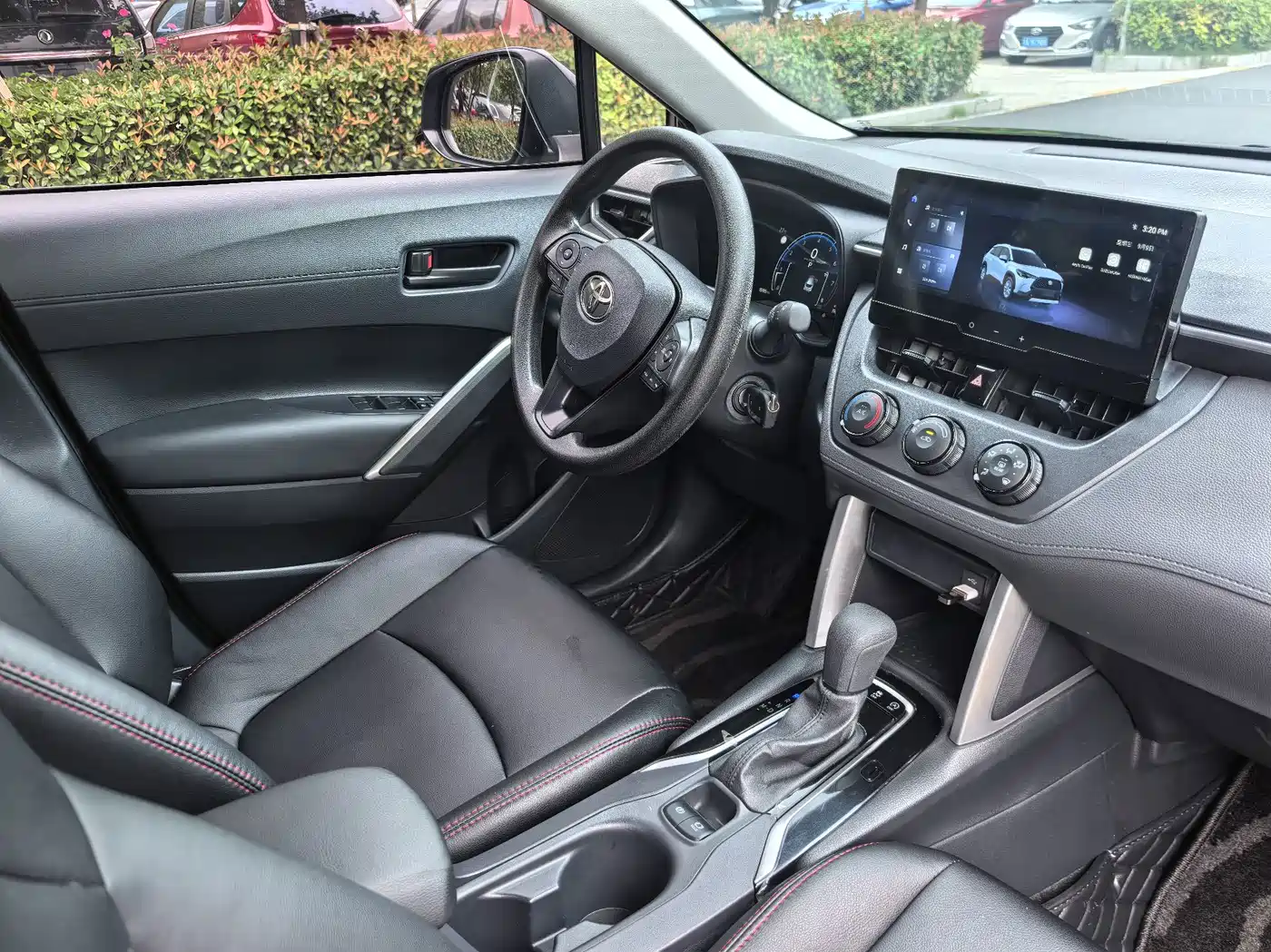 Toyota Corolla Cross 2025 2024 Model 2.0L Pioneer Edition