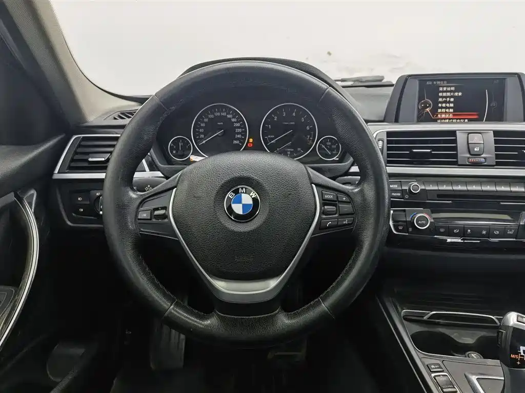 BMW 3 Series 2017 318Li Fashion фото 11