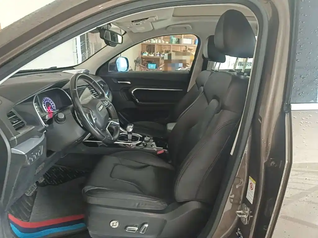 Photo 15 - Haval H6