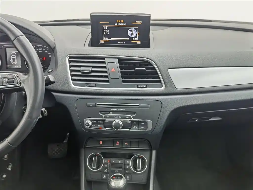 Audi Q3 2017 35 TFSI Fashion фото 12