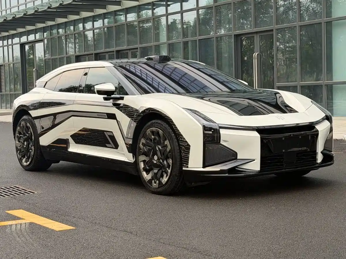 2023 HiPhi Z