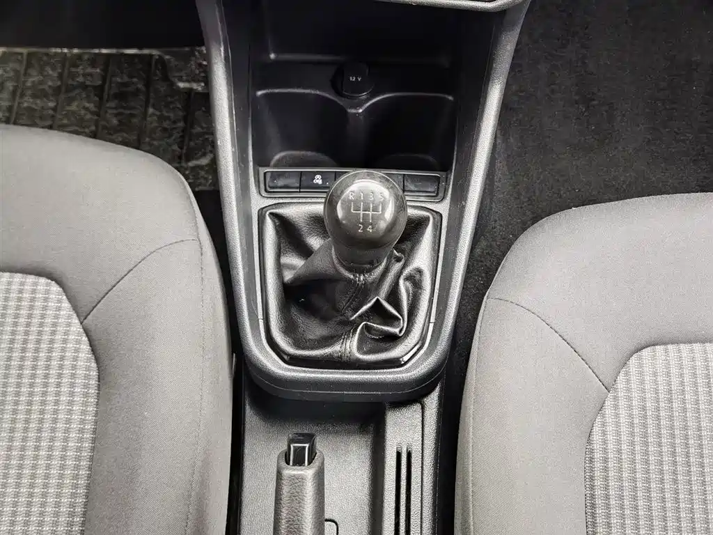 Volkswagen Santana 2021 1.5L Manual Trend Edition фото 13