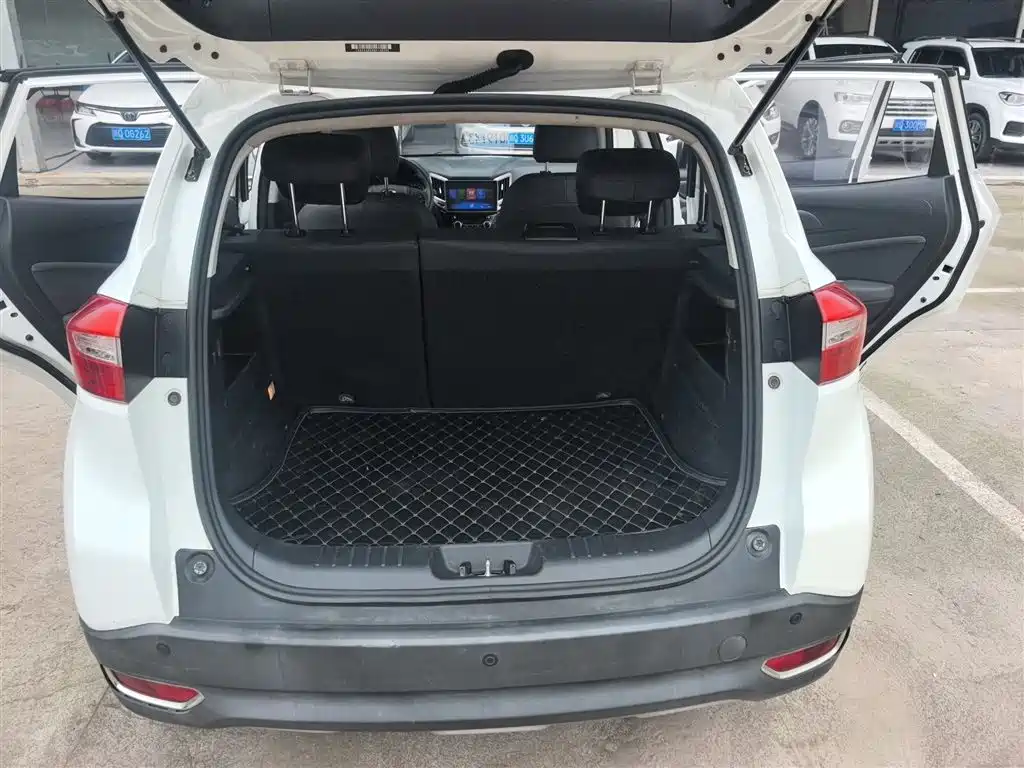 Changan CS15 2016 2016 1.5L Manual Fashion
