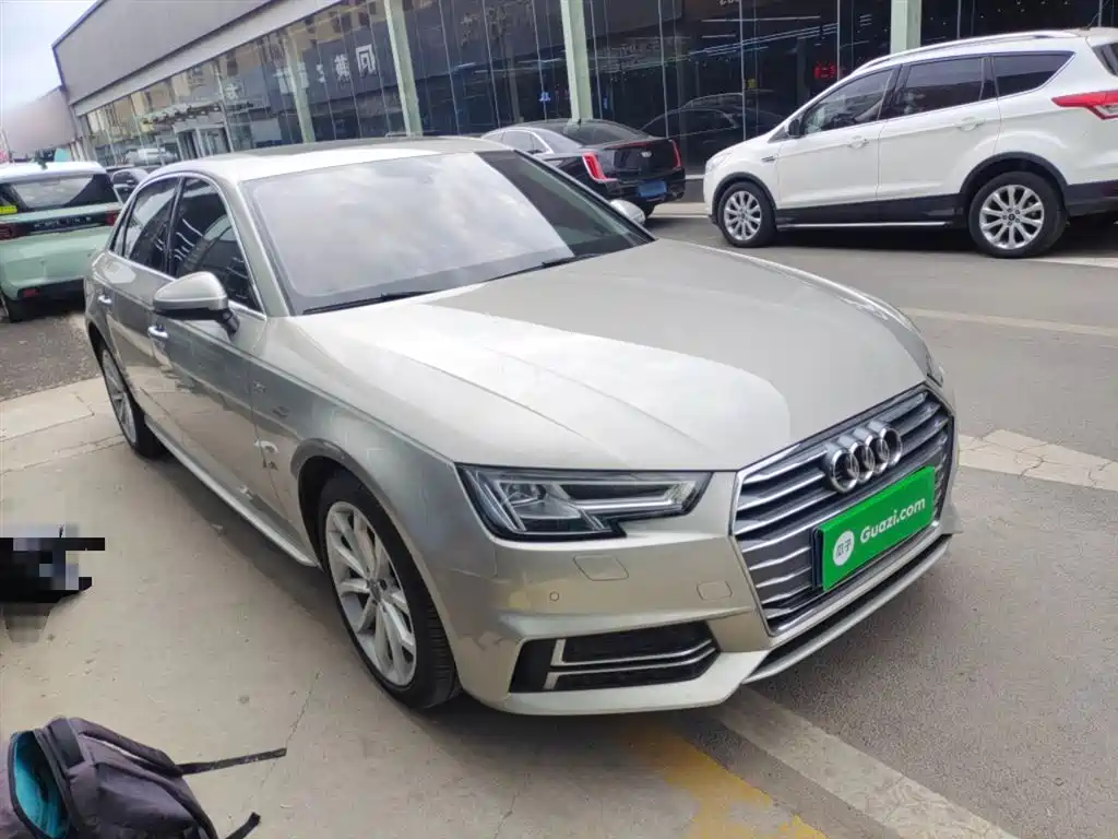 Audi A4L 2018 30th Anniversary 40 TFSI Fashion фото 4