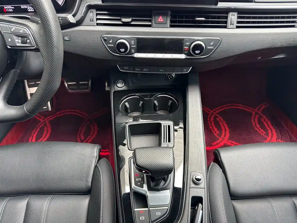 Audi A4L 2024 40 TFSI Luxury Dynamic фото 9