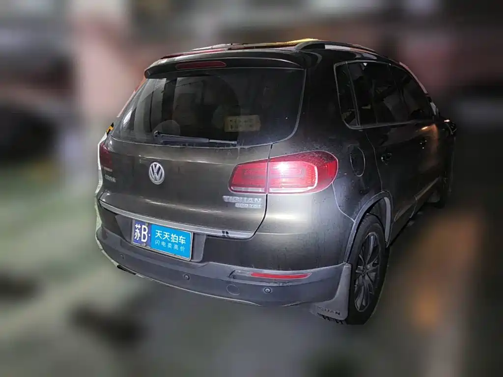 Фото 2 - Volkswagen Tiguan