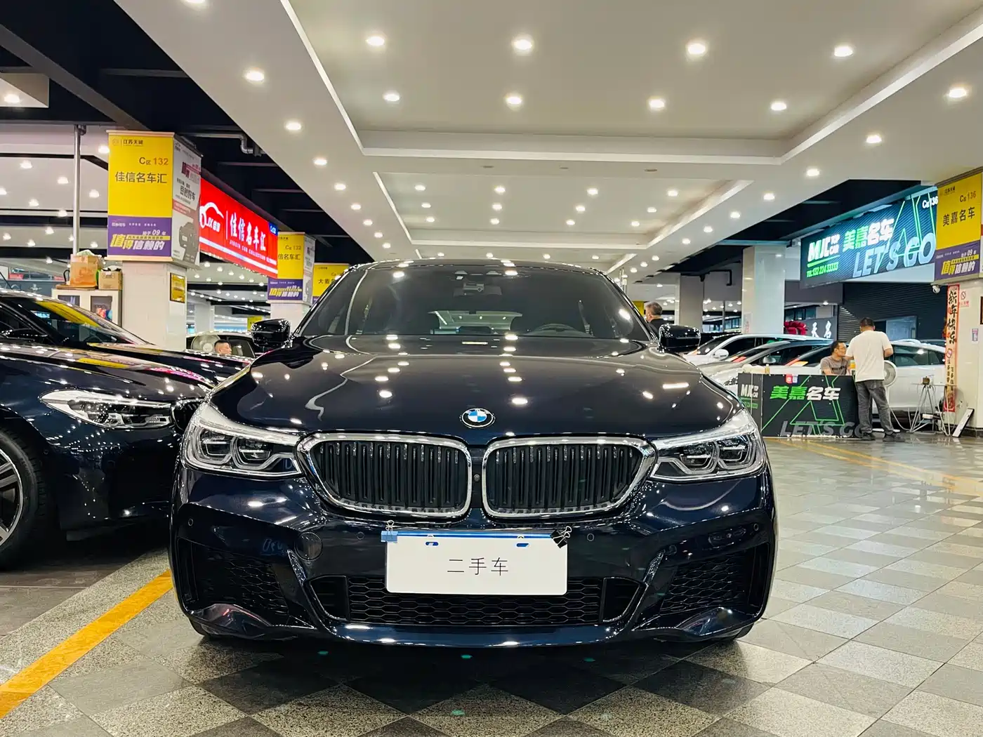BMW 6 Series GT 2018 640i xDrive M Sport Package фото 2