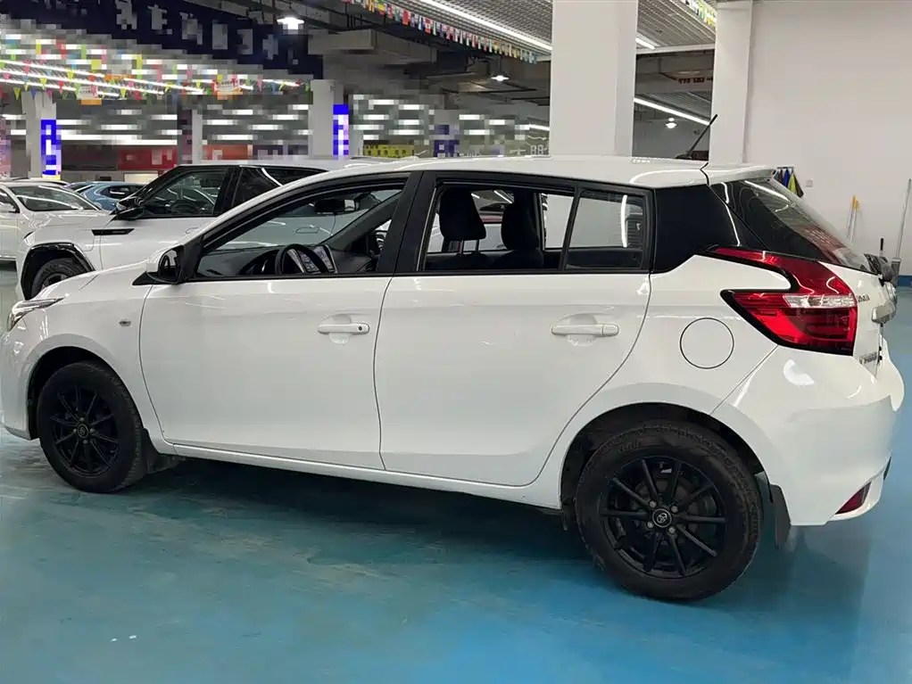 Toyota YARiS L Zhi Xuan 2016 Facelift 1.5E CVT Charming Edition фото 24