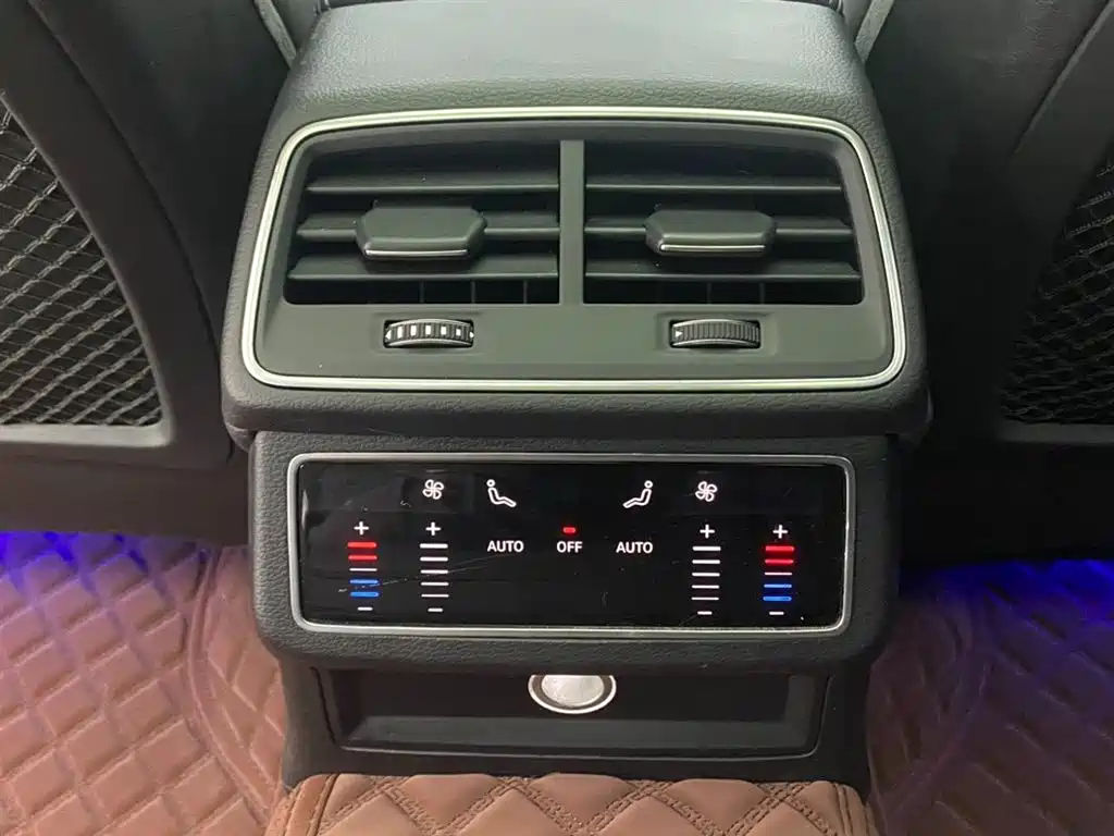 Audi A6L 2020 45 TFSI Premium Elegance фото 21