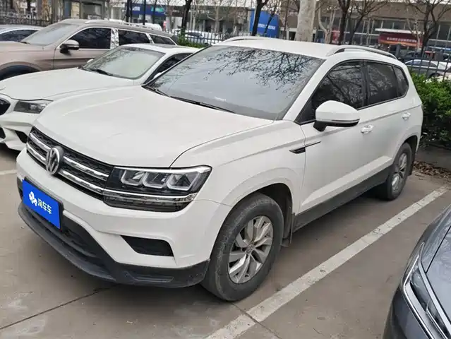 VOLKSWAGEN TUYUE