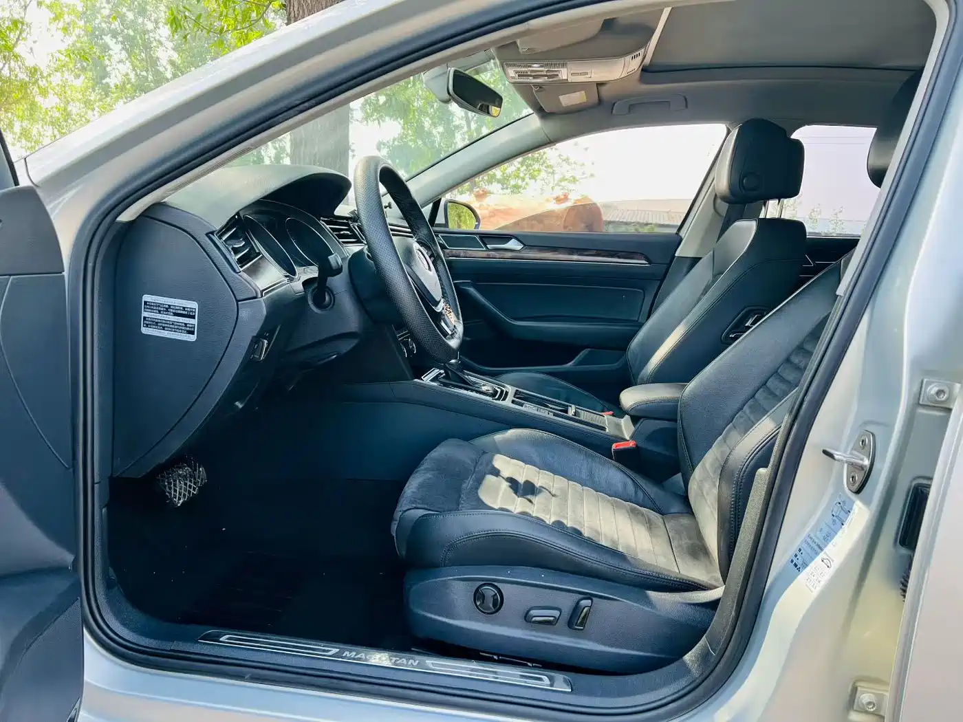 Volkswagen Magotan 2017 380TSI DSG Luxury фото 4