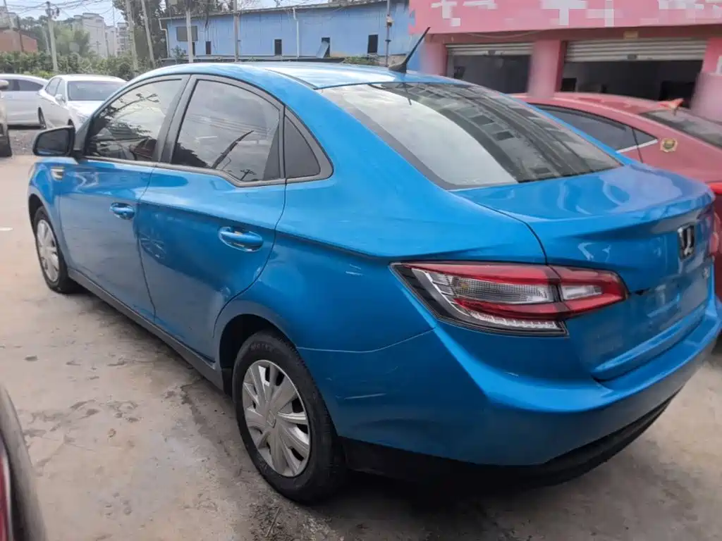 Luxgen Rui 3 2018 2016 1.6L Manual Smart Enjoyment Model