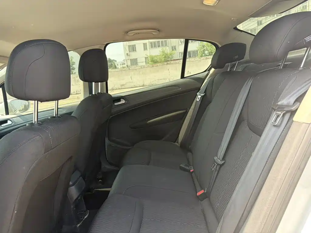 Peugeot 308 2016 2014 Model Joy Edition Classic 1.6L Automatic Superior Style