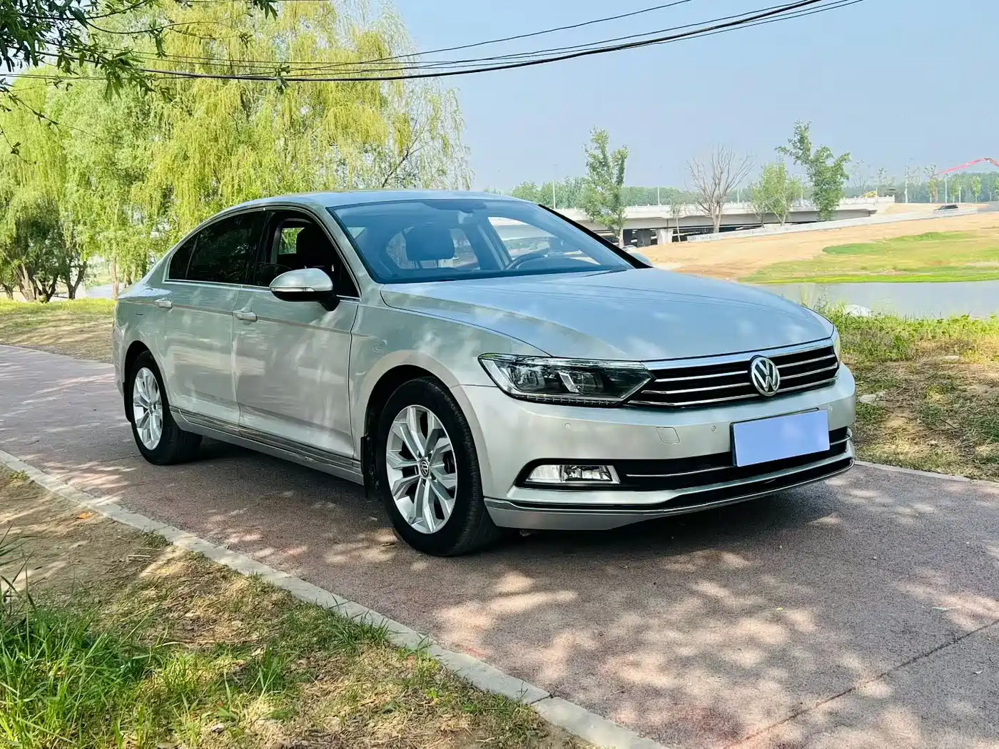 Volkswagen Magotan 2017 380TSI DSG Luxury фото 3