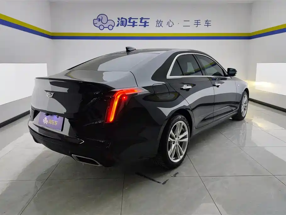 Cadillac CT4 2023 25T Fashion Edition фото 3