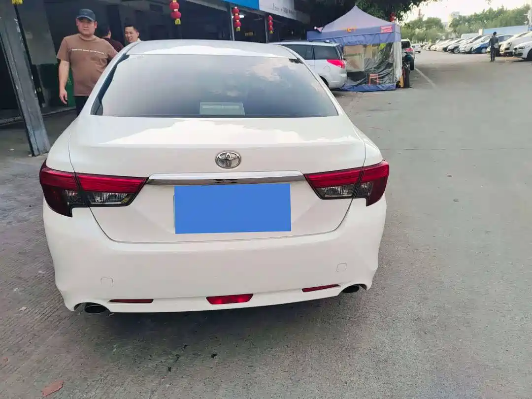 Toyota Reiz 2013 2.5S Elite Edition фото 7