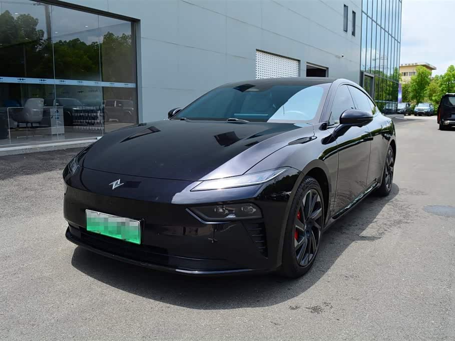 Dongfeng Yipai eπ007