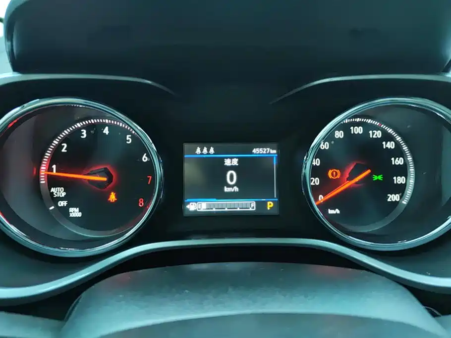 Chevrolet Trax 2021 Redline 335T CVT Extreme Edition China VI фото 14