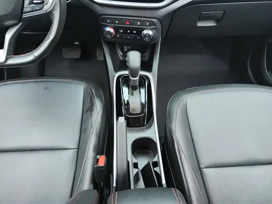 Chevrolet Trax 2021 Redline 335T CVT Extreme Edition China VI фото 16