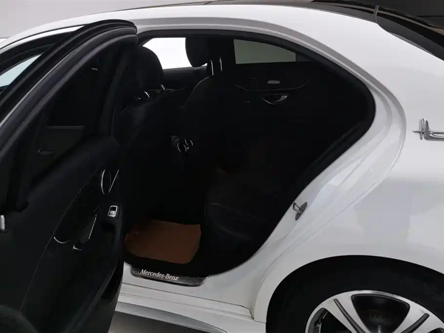 Mercedes-Benz C-Class 2019 C 260 L Sport фото 11
