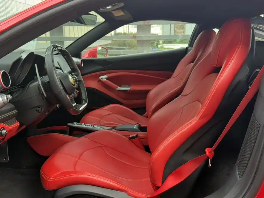 Ferrari F8 2022 2019 Tributo 3.9T V8