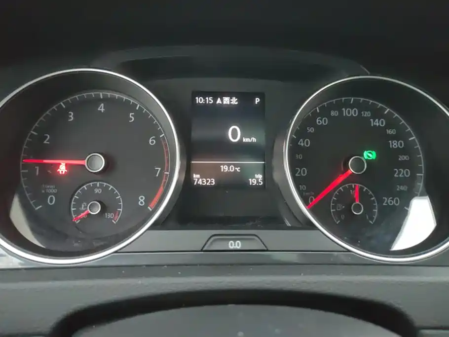 Volkswagen Golf 2020 Beloved Edition 280TSI DSG Comfort фото 14