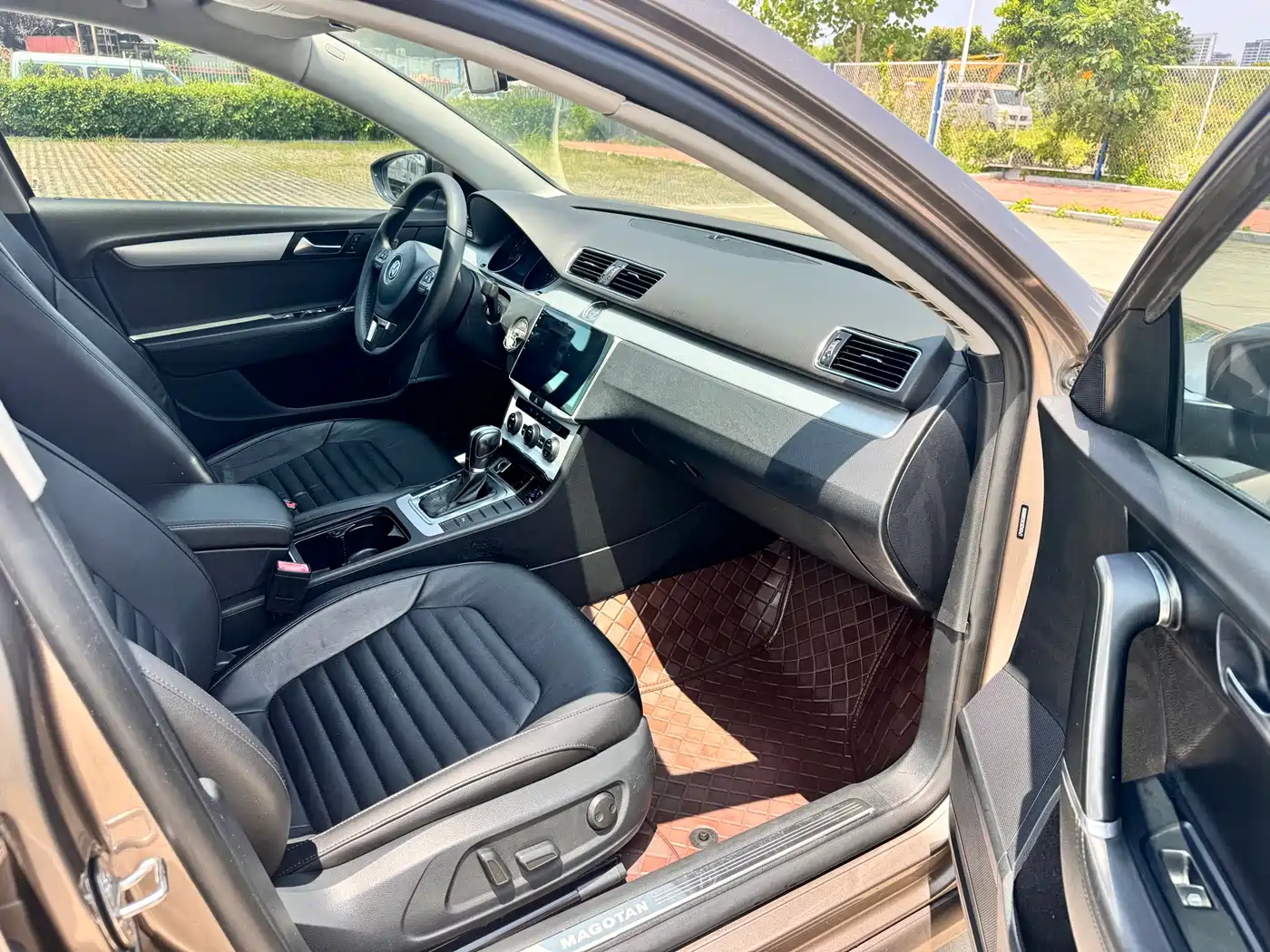 Фото 9 - Volkswagen Magotan